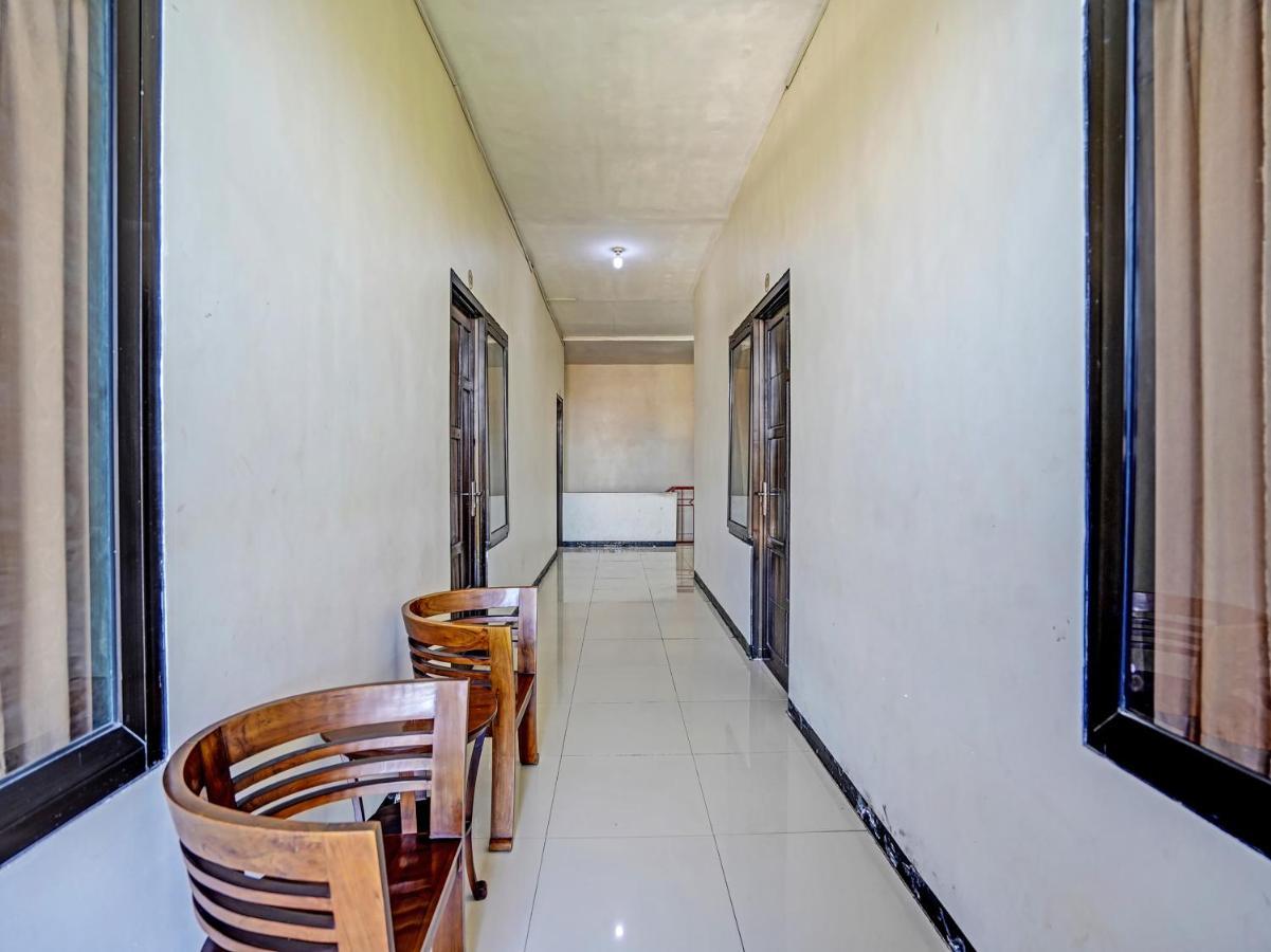 OYO 91587 Griya Buah De5 Syariah Hotel Sidoarjo Bagian luar foto
